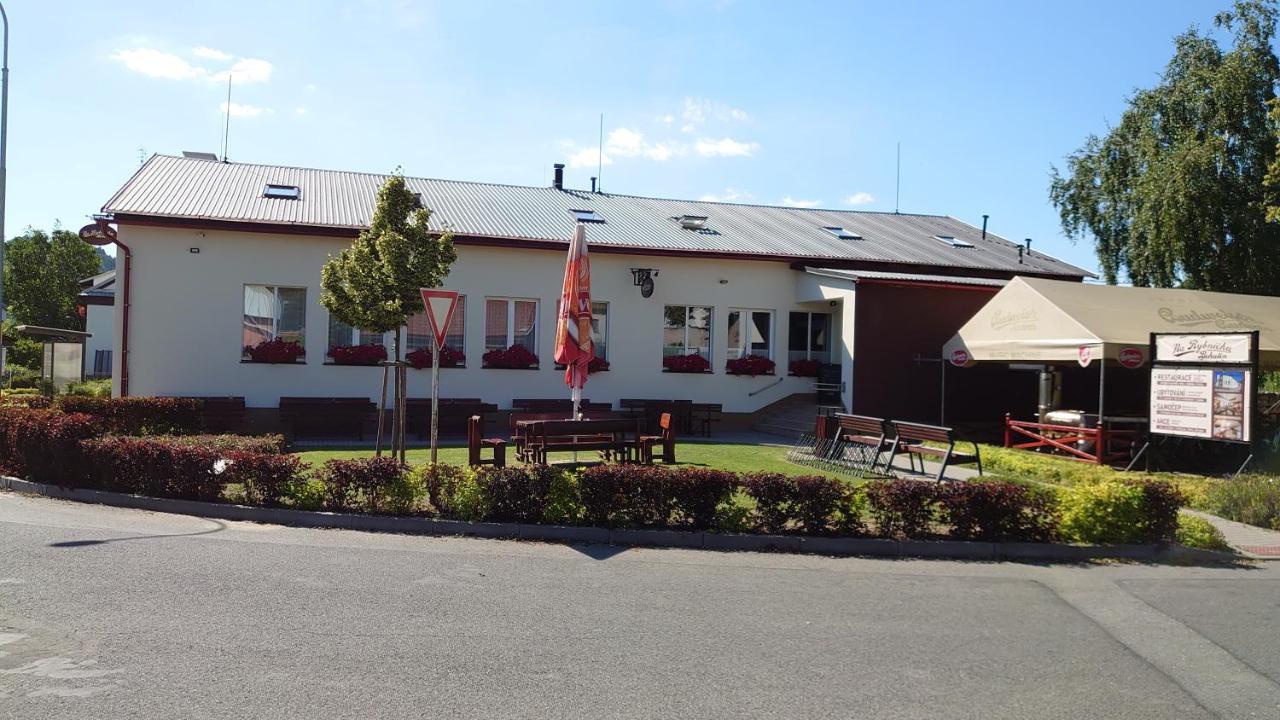Hotel Na Rybnicku Bohutin Exterior foto