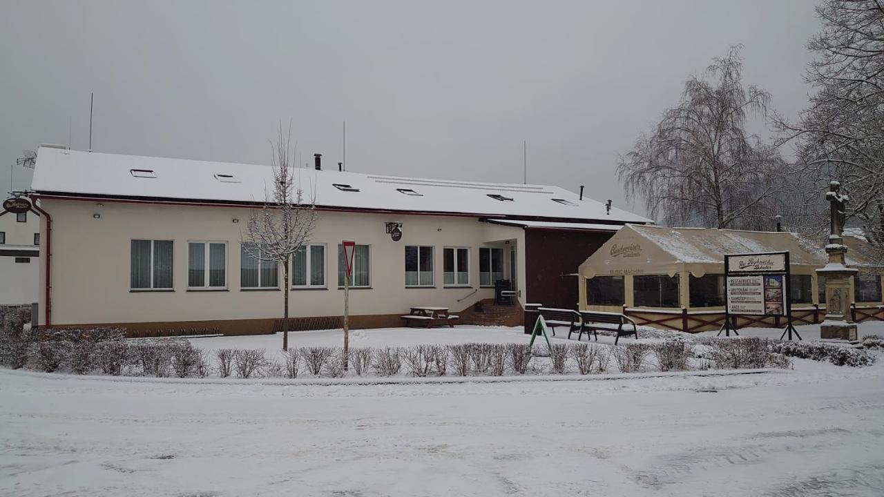 Hotel Na Rybnicku Bohutin Exterior foto
