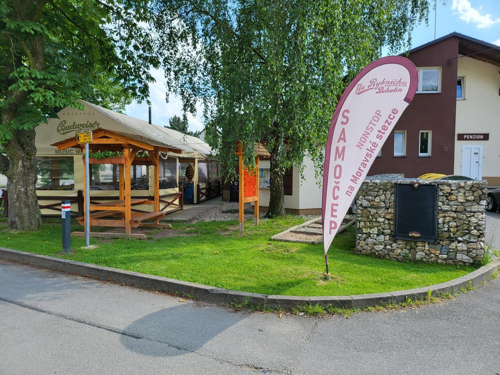 Hotel Na Rybnicku Bohutin Exterior foto