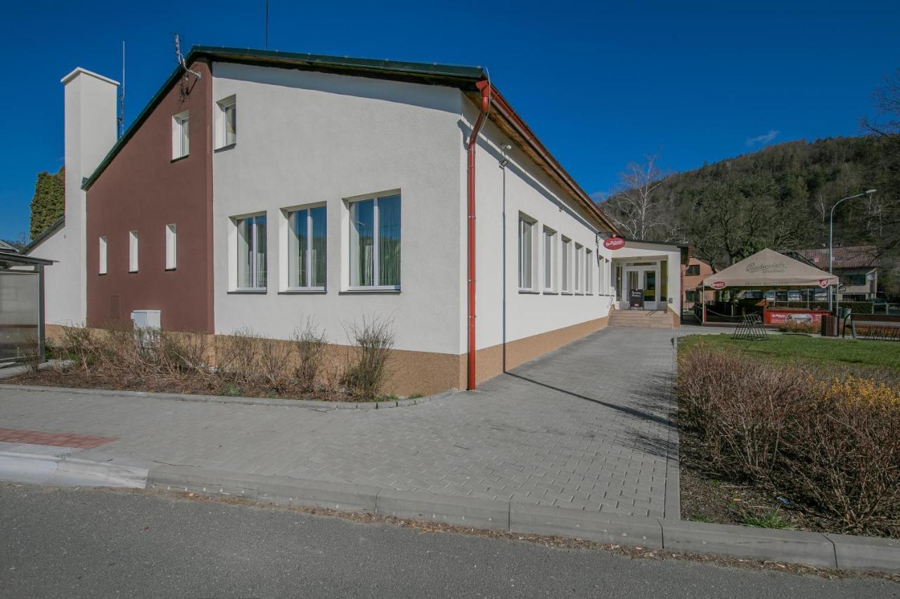 Hotel Na Rybnicku Bohutin Exterior foto